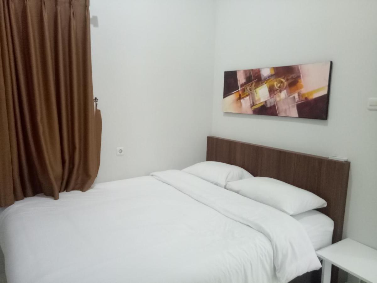 Omah Bondi Family Homestay By Fh Stay Джокьякарта Экстерьер фото